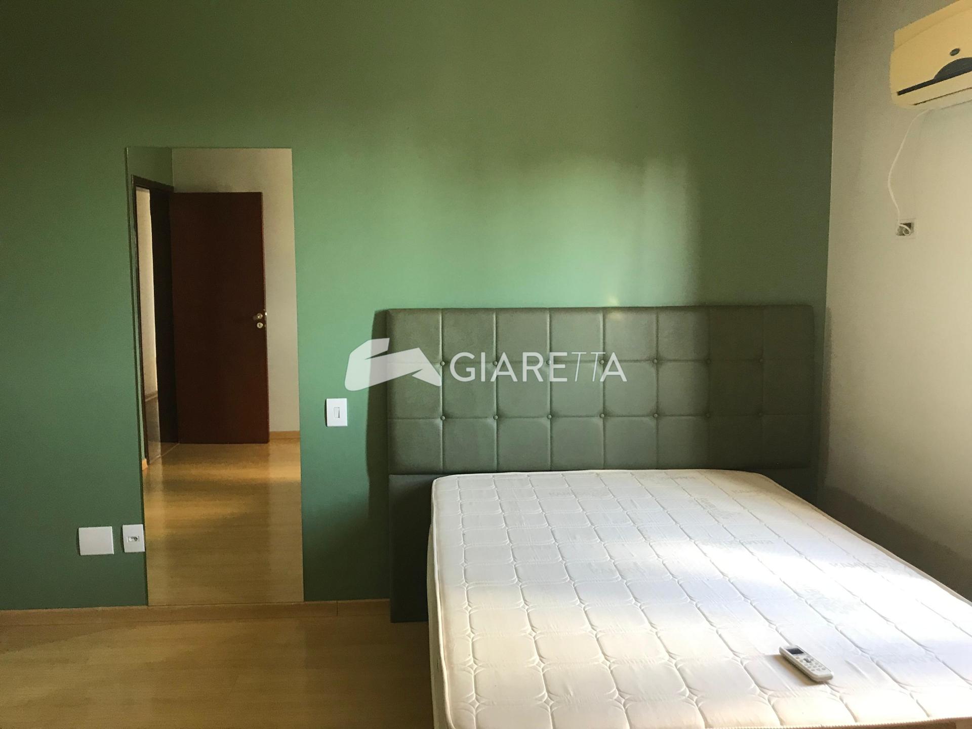 Apartamento para alugar com 2 quartos, 103m² - Foto 7