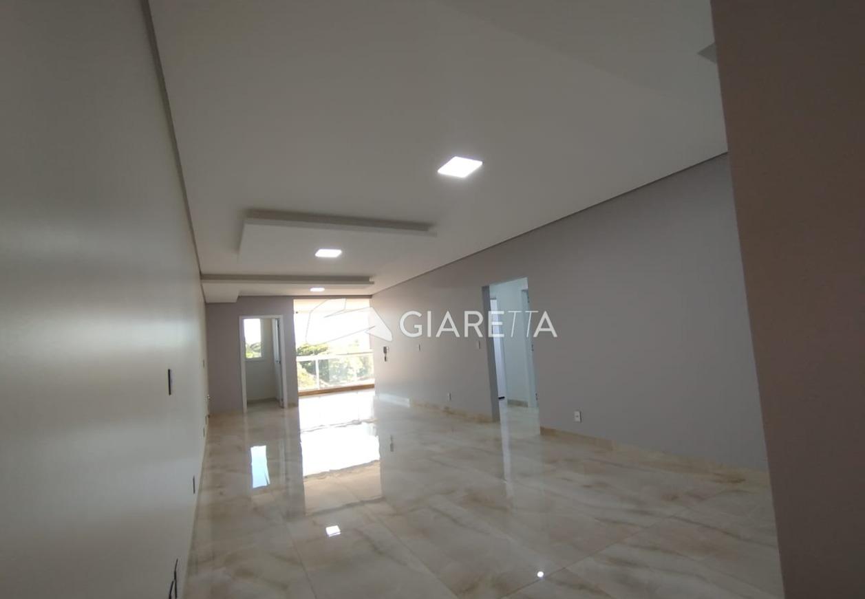 Apartamento para alugar com 2 quartos, 110m² - Foto 4