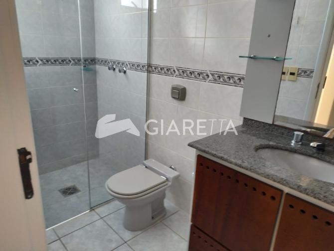 Apartamento para alugar com 2 quartos, 86m² - Foto 11