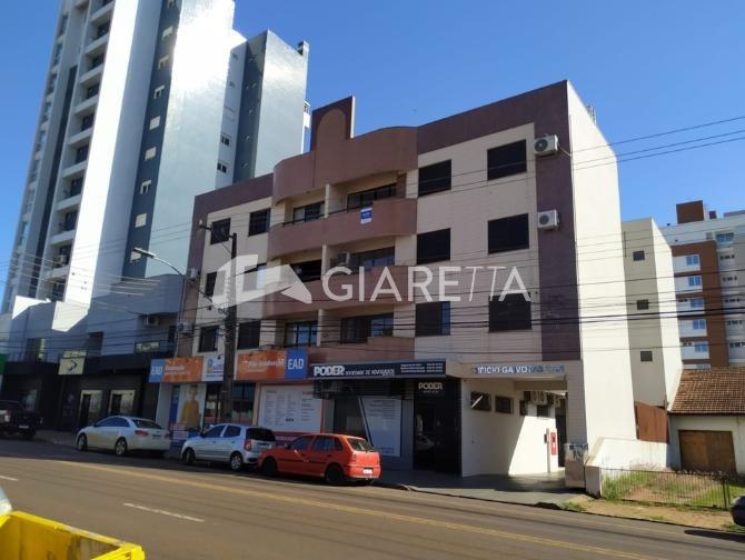 Apartamento para alugar com 2 quartos, 86m² - Foto 1