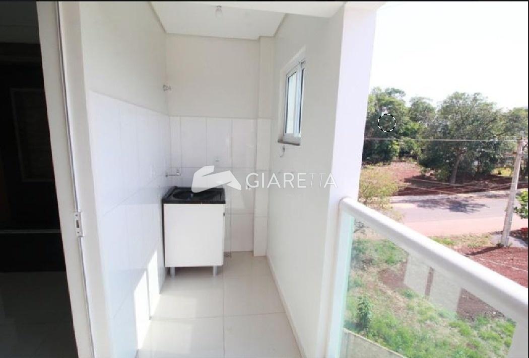 Apartamento à venda com 2 quartos, 75m² - Foto 9