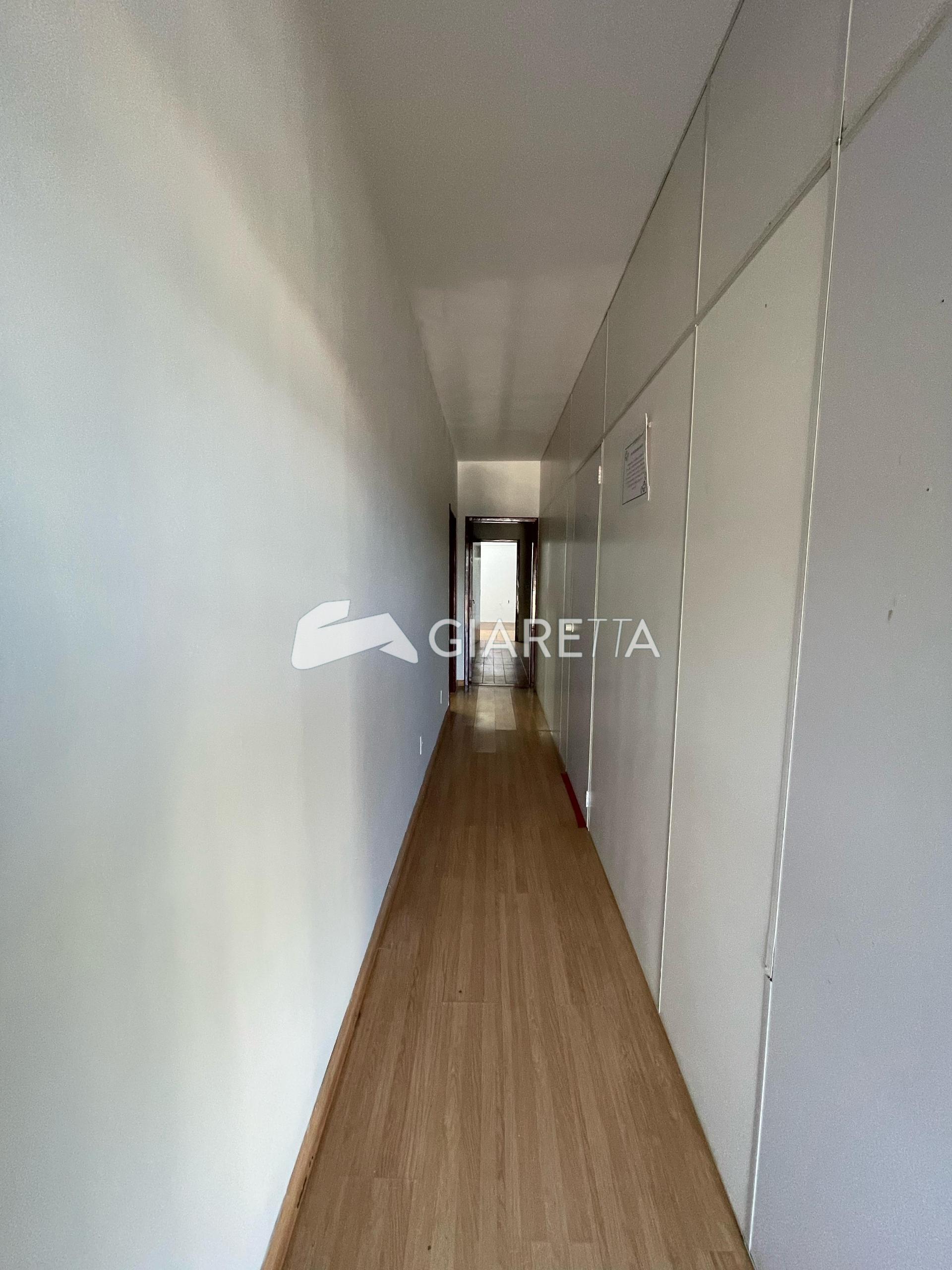 Casa para alugar com 3 quartos, 267m² - Foto 18