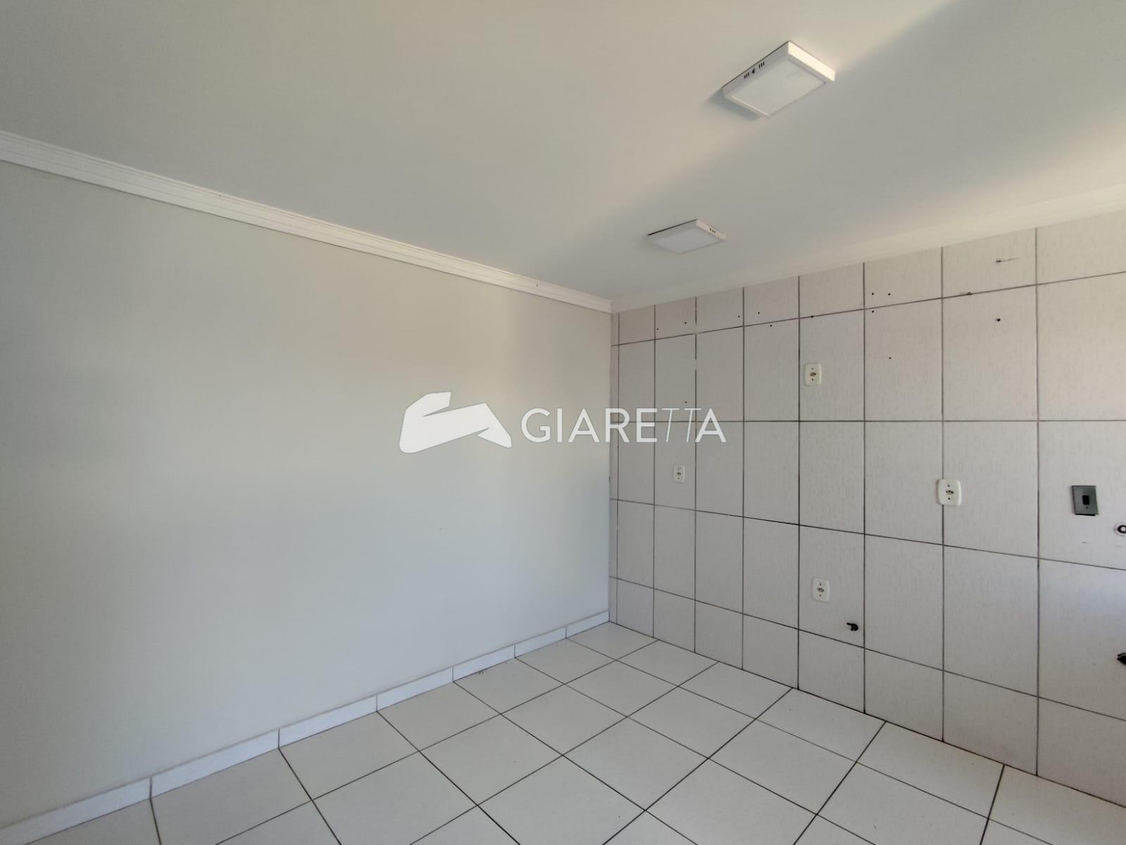 Apartamento para alugar com 2 quartos, 42m² - Foto 2