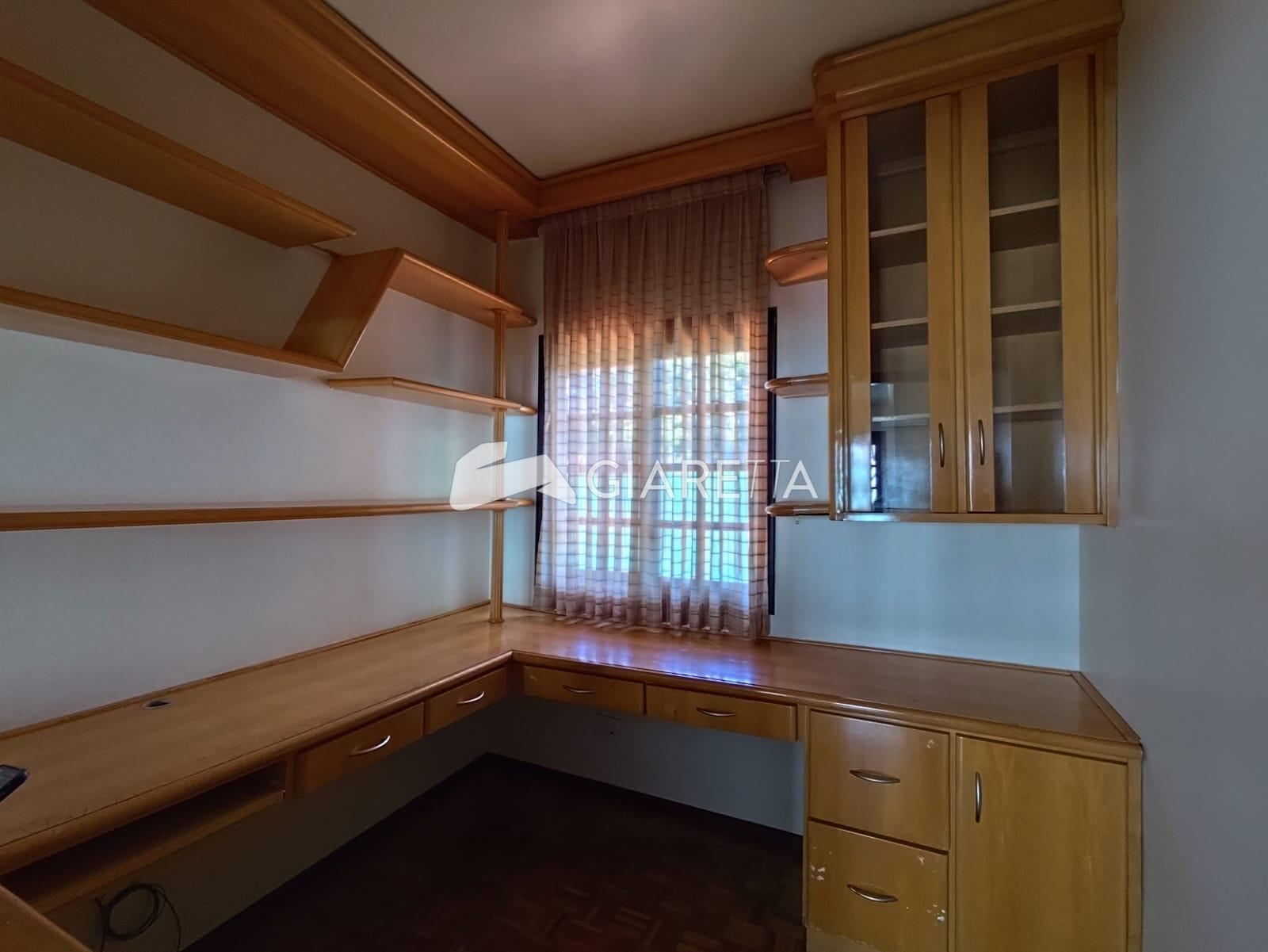 Casa para alugar com 2 quartos, 180m² - Foto 15