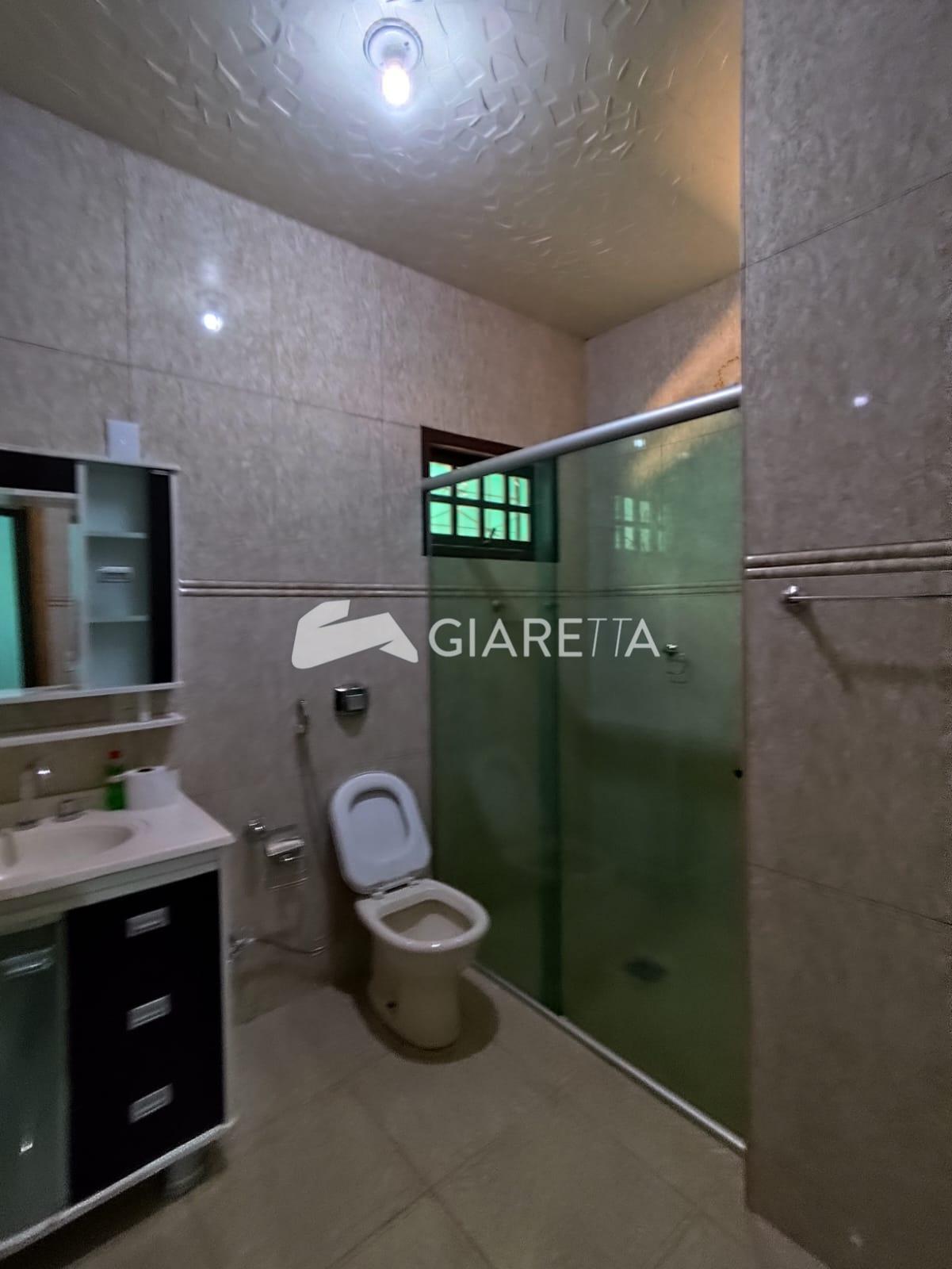 Casa para alugar com 2 quartos, 180m² - Foto 18