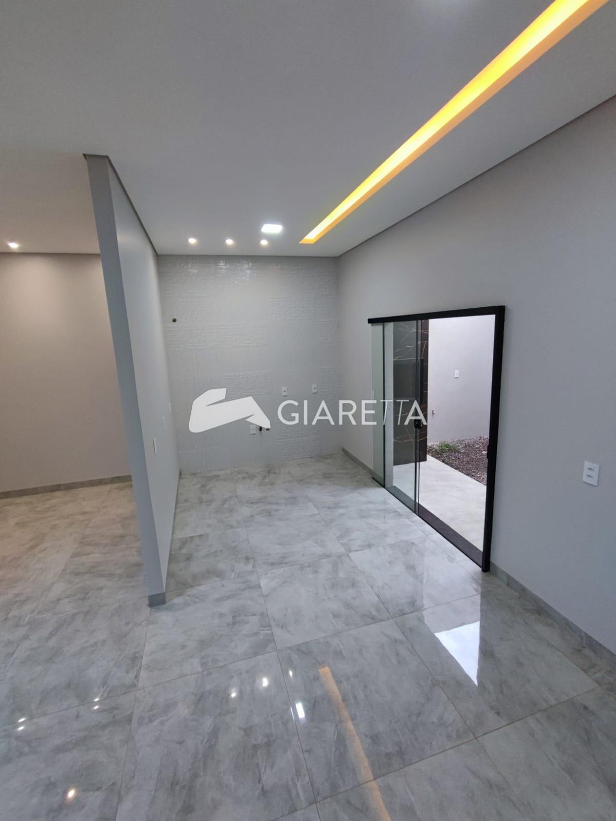 Casa à venda com 2 quartos, 80m² - Foto 5