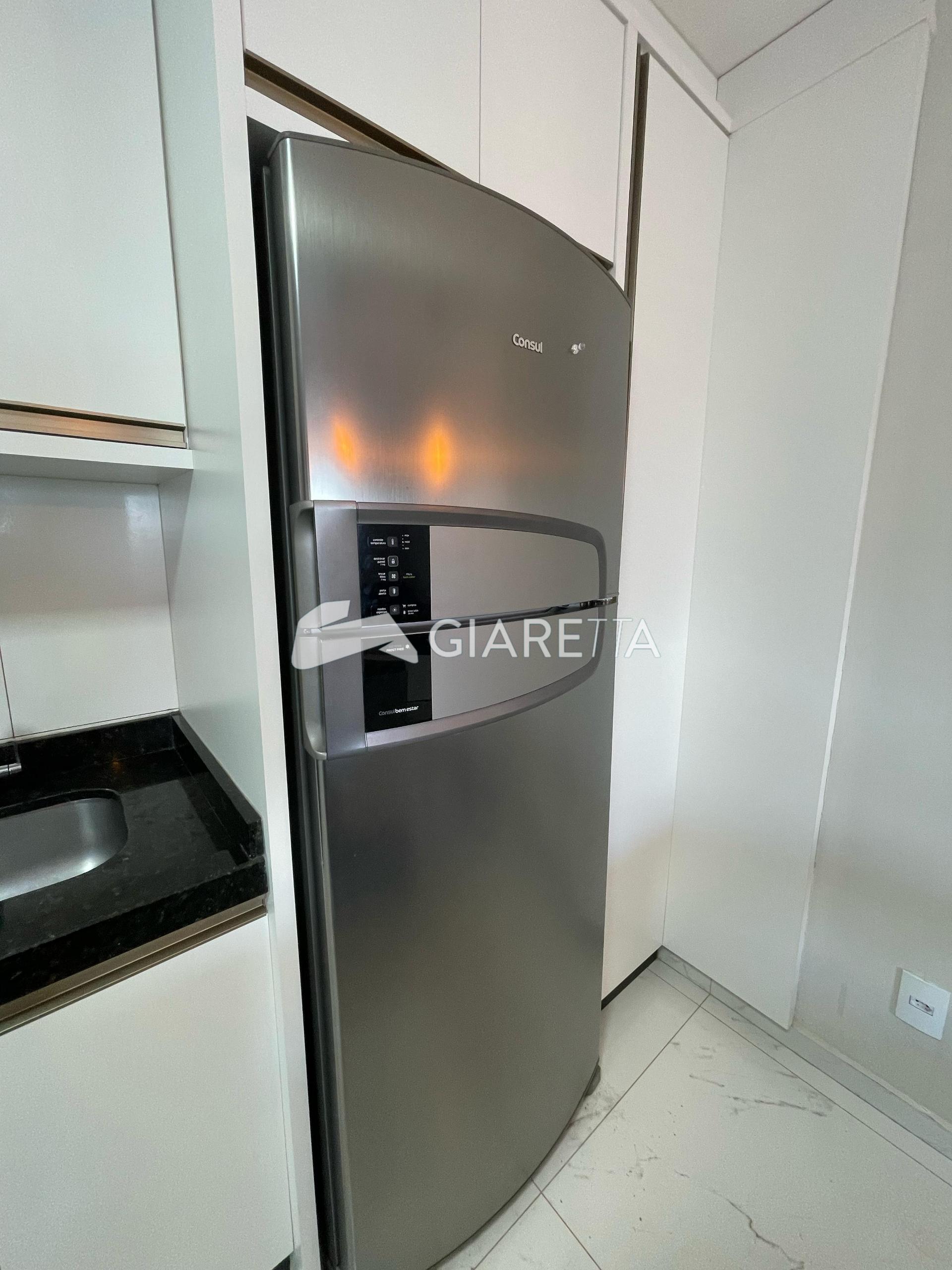 Apartamento para alugar com 2 quartos, 81m² - Foto 10