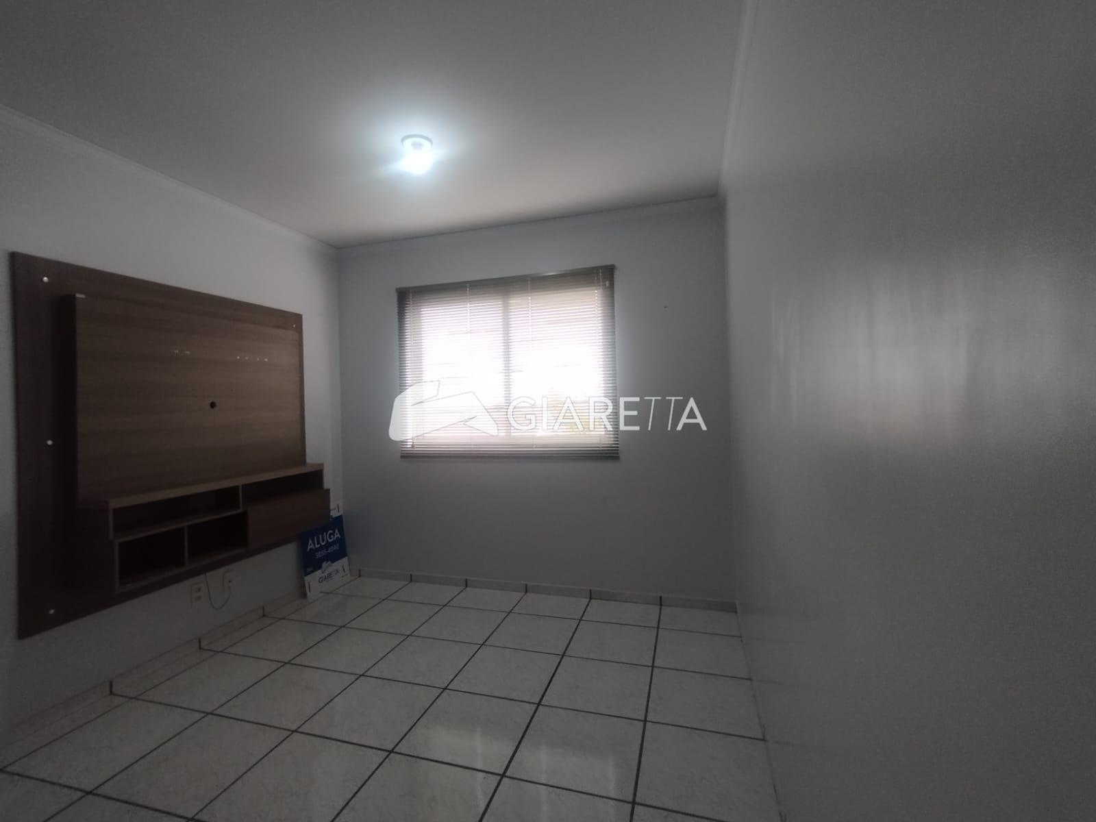 Apartamento para alugar com 2 quartos, 56m² - Foto 4