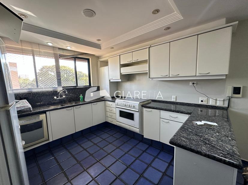 Apartamento para alugar com 1 quarto, 300m² - Foto 11