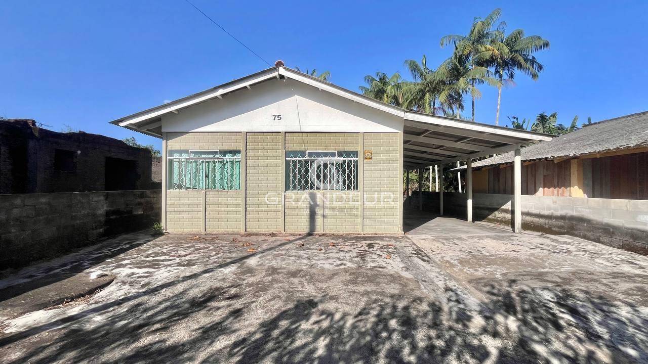 Casa no Carvoeiro  Excelente Preço e Amplo Terreno de 360m 