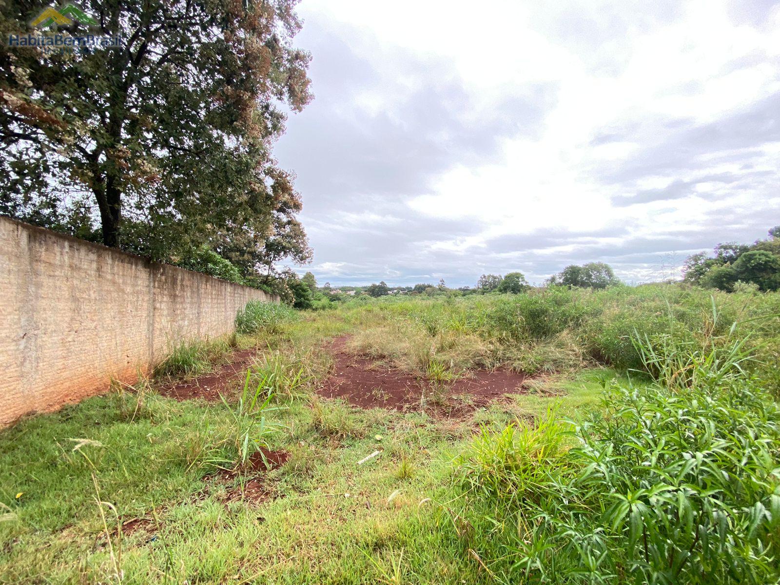 CHÁCARA URBANA COM APROX. 24.640,00M², 70M² DE FRENTE E FUNDOS