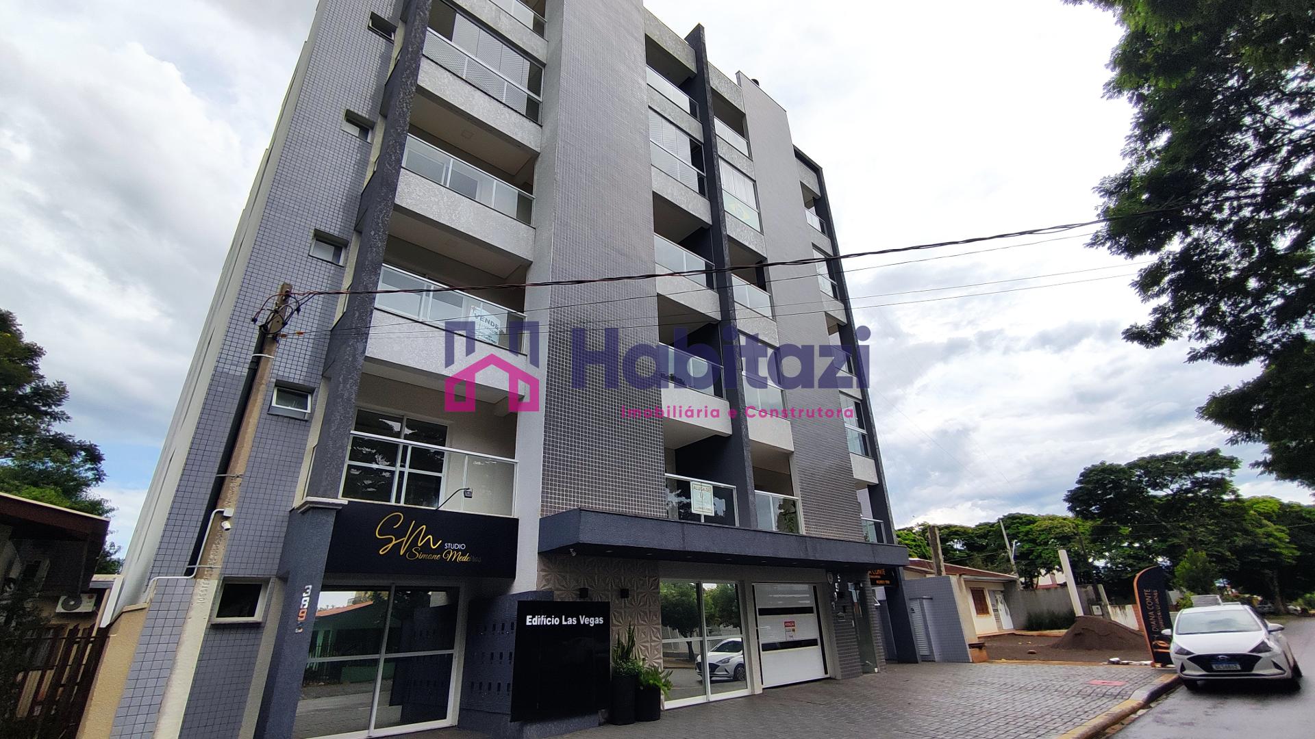 Apartamento amplo com 3 suítes à venda, Vila Industrial, TOLEDO - PR