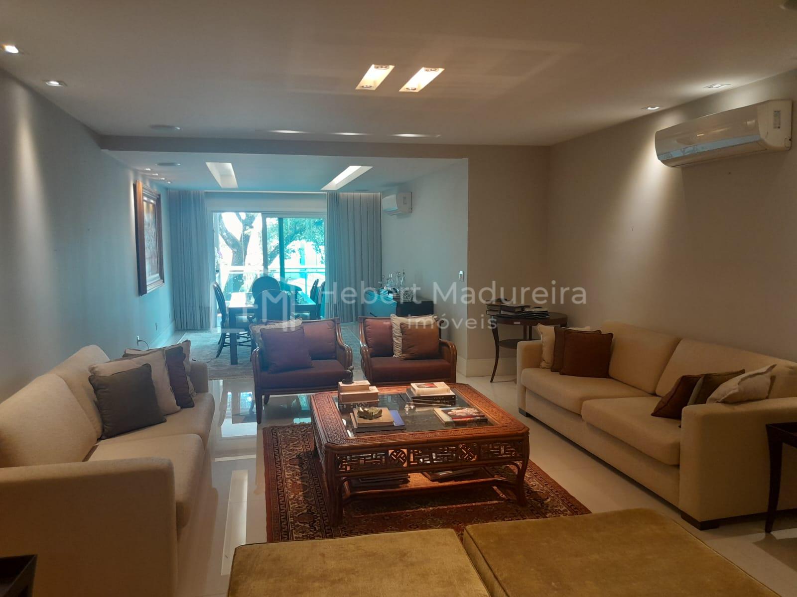 Apartamento a venda no Niterói em Volta Redonda RJ com 300m², ...
