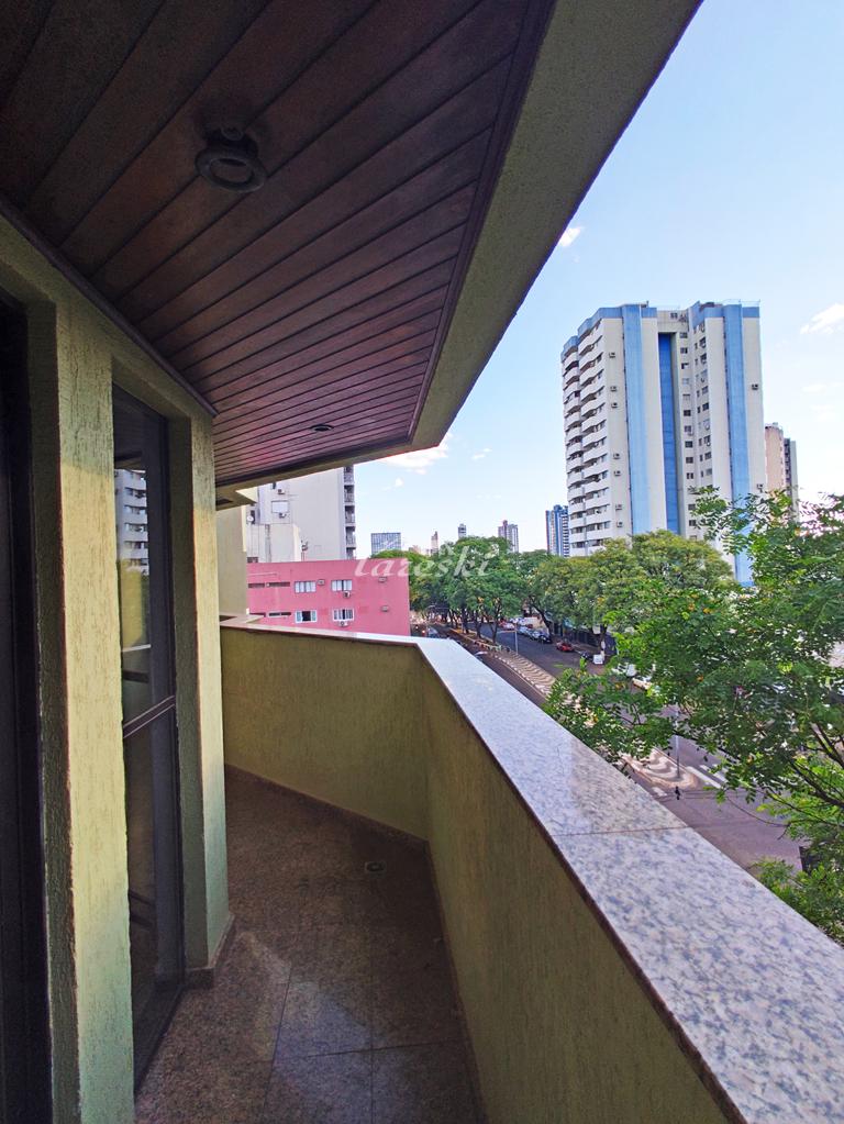 Apartamento com 3 dormitórios para locação Edifício Serra Negra em Foz do Iguaçu