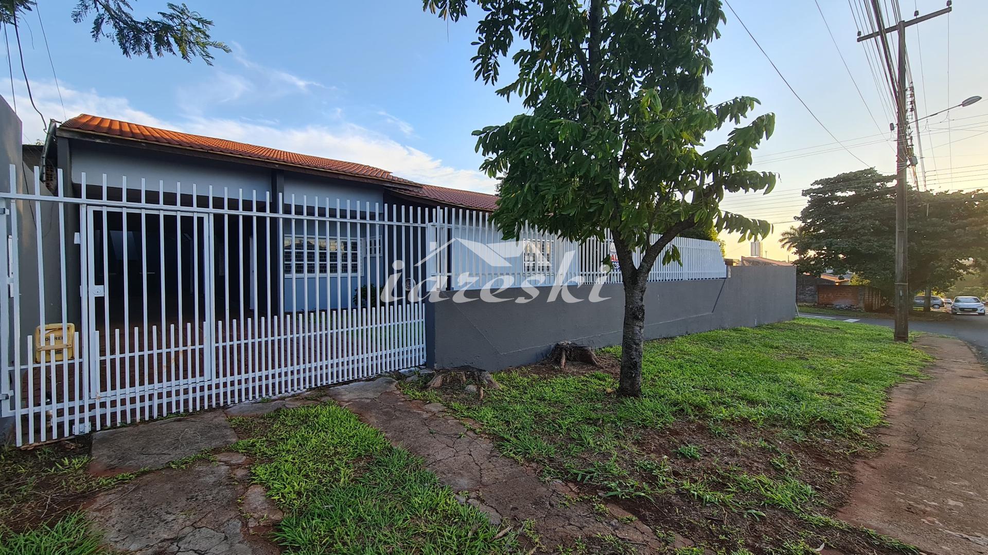 Casa com 3 dormitórios à venda e locação, Jardim Manaus, FOZ D...