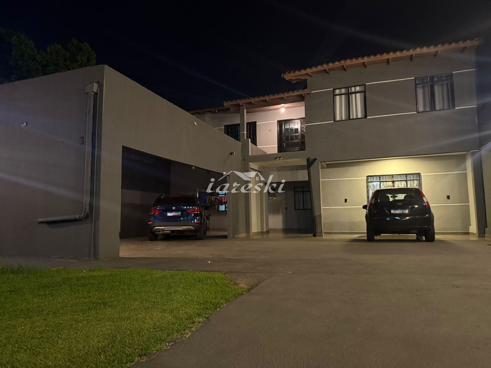 Sobrado à venda, 2 Quartos e 2 suítes no Jardim Panorama em Fo...