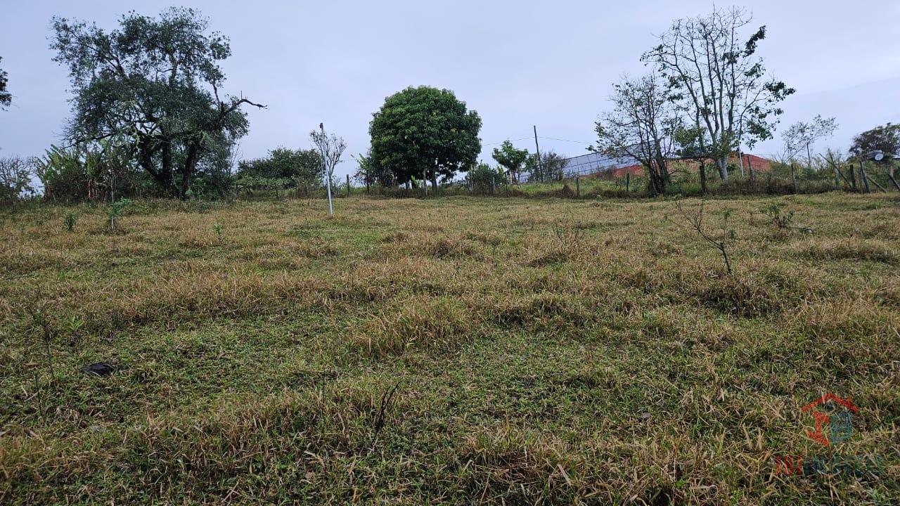 Sítio a venda na cidade de Ibiúna SP com 39.319m  próximo ao a...