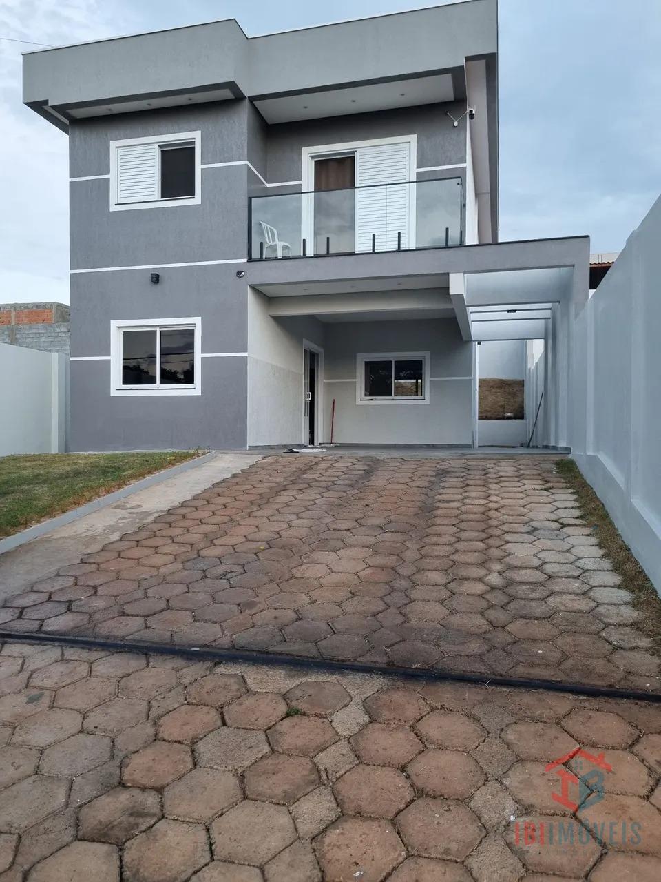 Lindo sobrado com 3 dormitórios à venda próximo ao centro,  IB...