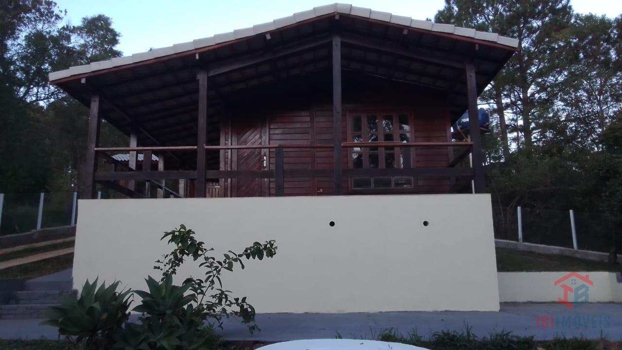 Chácara pé na água na represa Itupararanga em Ibiúna SP