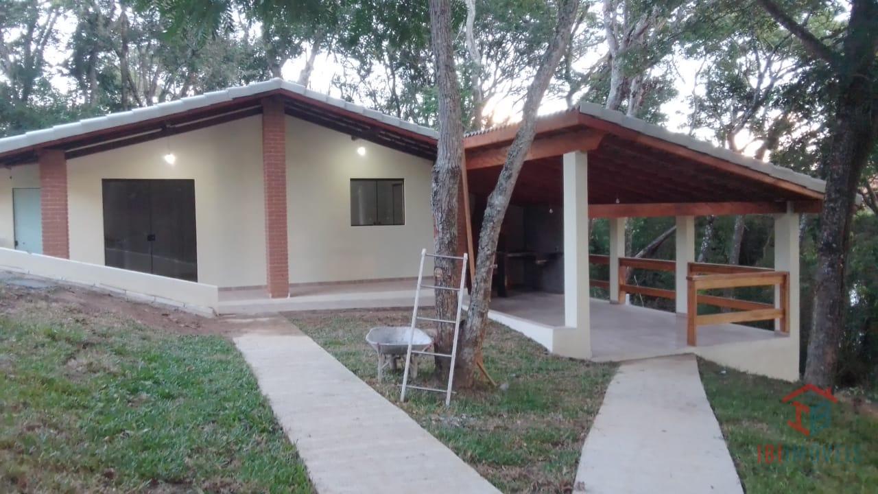 Chácara pé na água na represa Itupararanga em Ibiúna SP