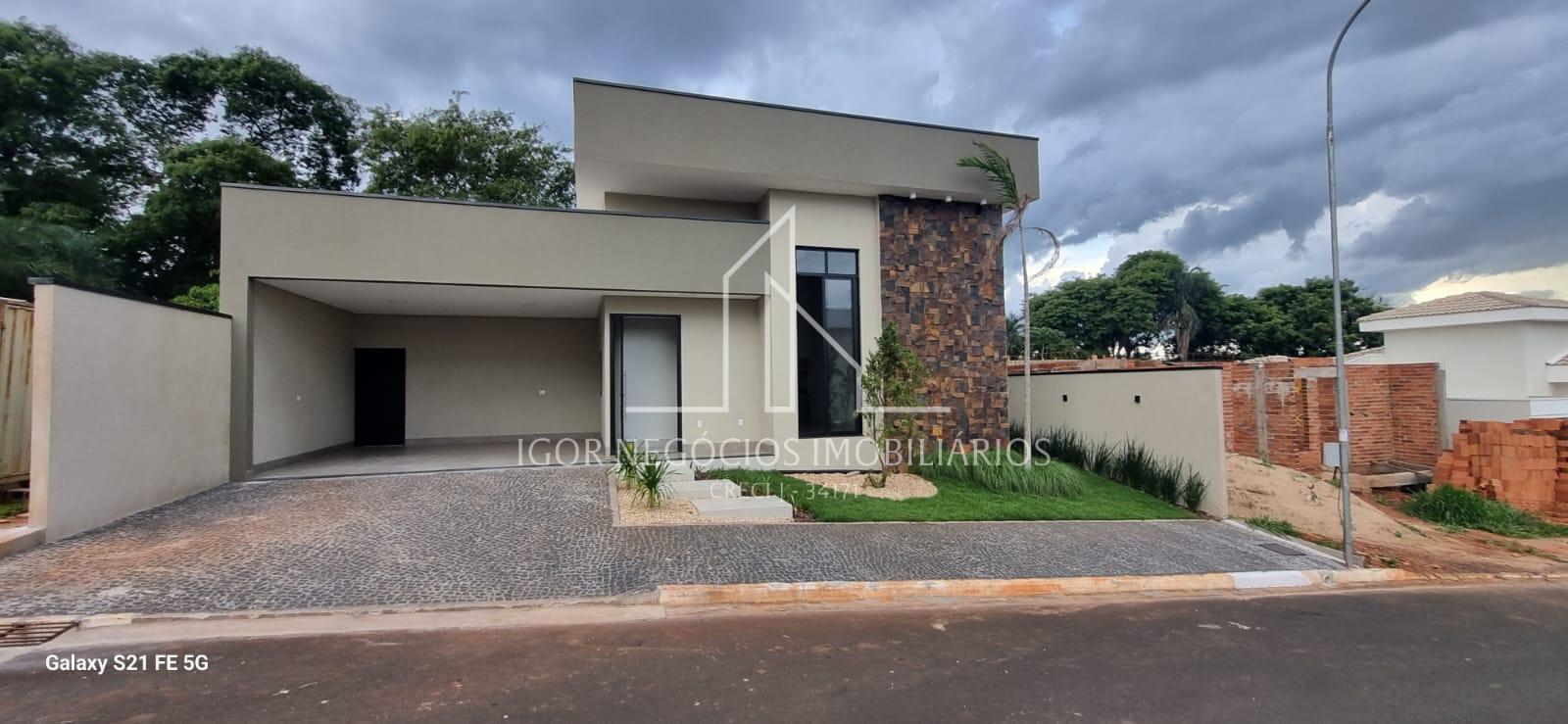 Casa com 3 dormitórios à venda, Residencial dos Buritis, MORRINHOS - GO