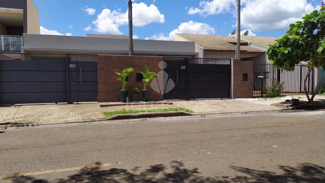 Casa Mobiliada com 02 Dormitórios sendo 01 Suíte no Jardim Bue...