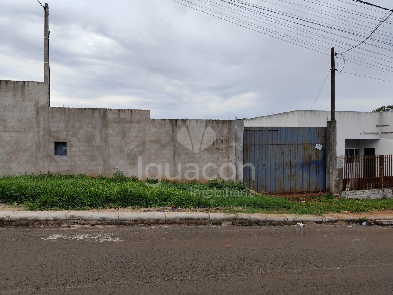 Terreno Murado de 402m  no Jardim Acaray próximo Avenida Costa...