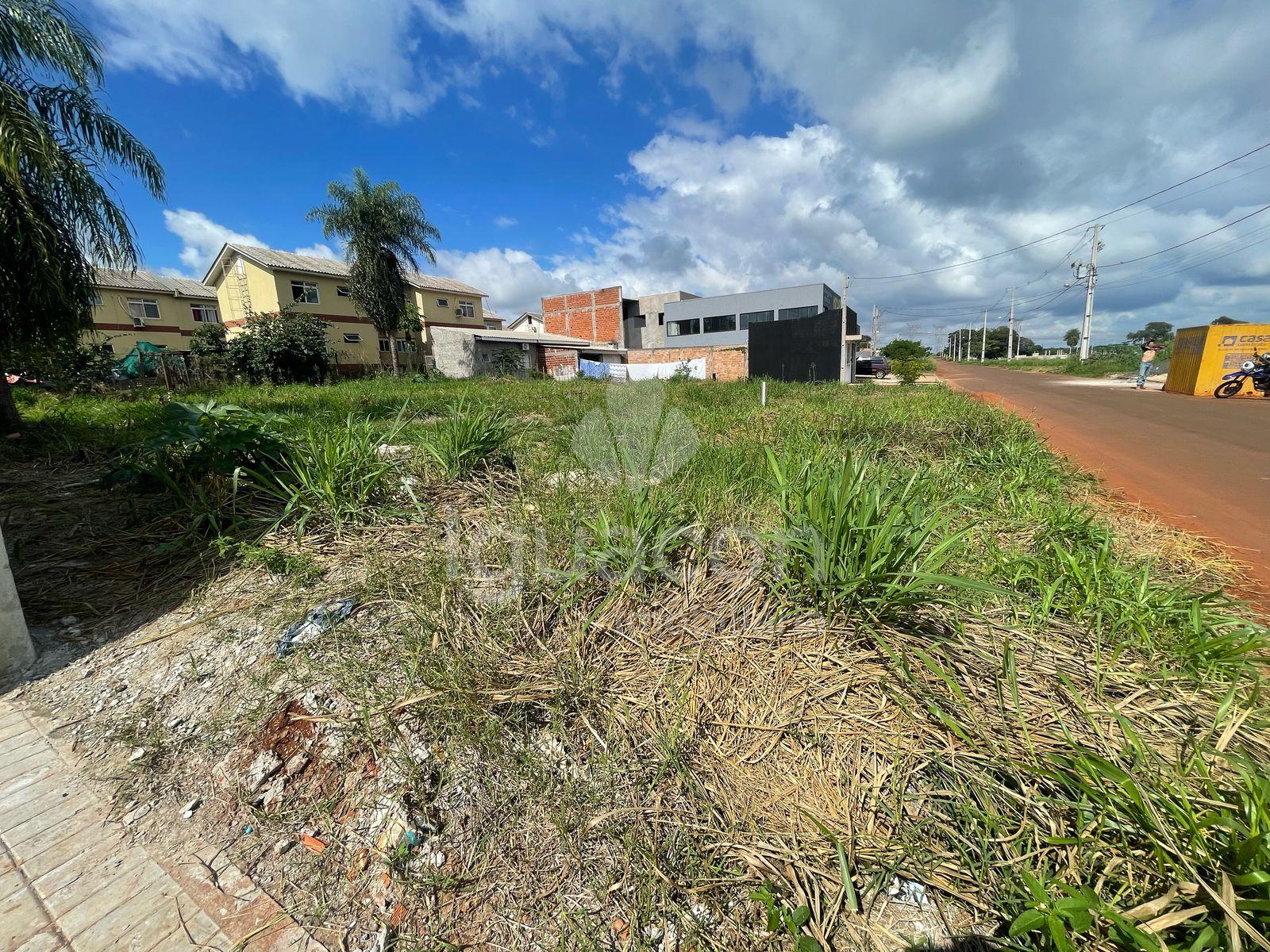 Terreno de 300m  no Jardim Curitiba próximo Unioeste e Unila