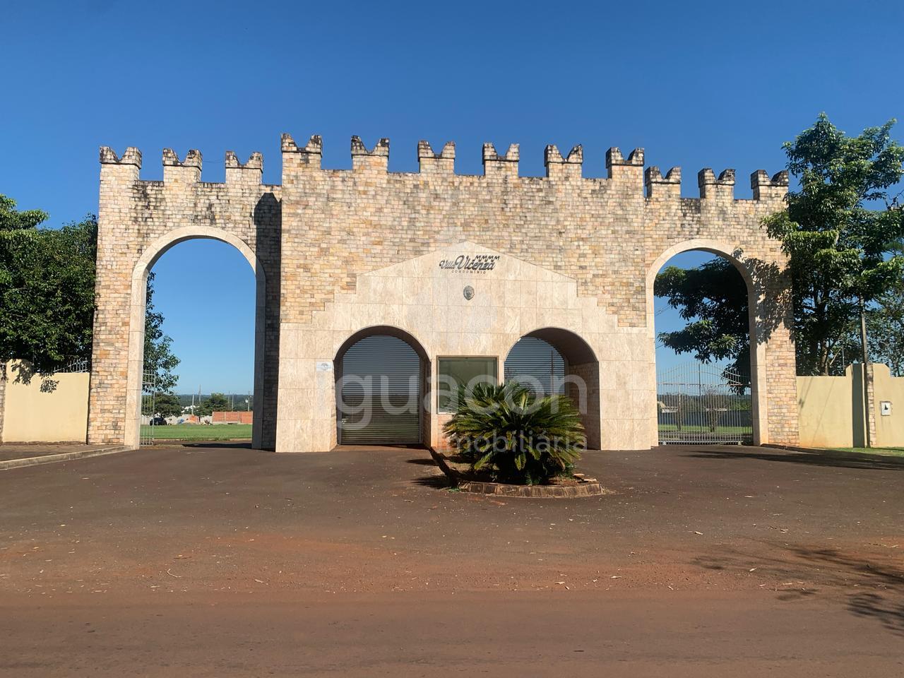 Terreno de 400,78m no Condomínio Villa Vicenza próximo a Aveni...