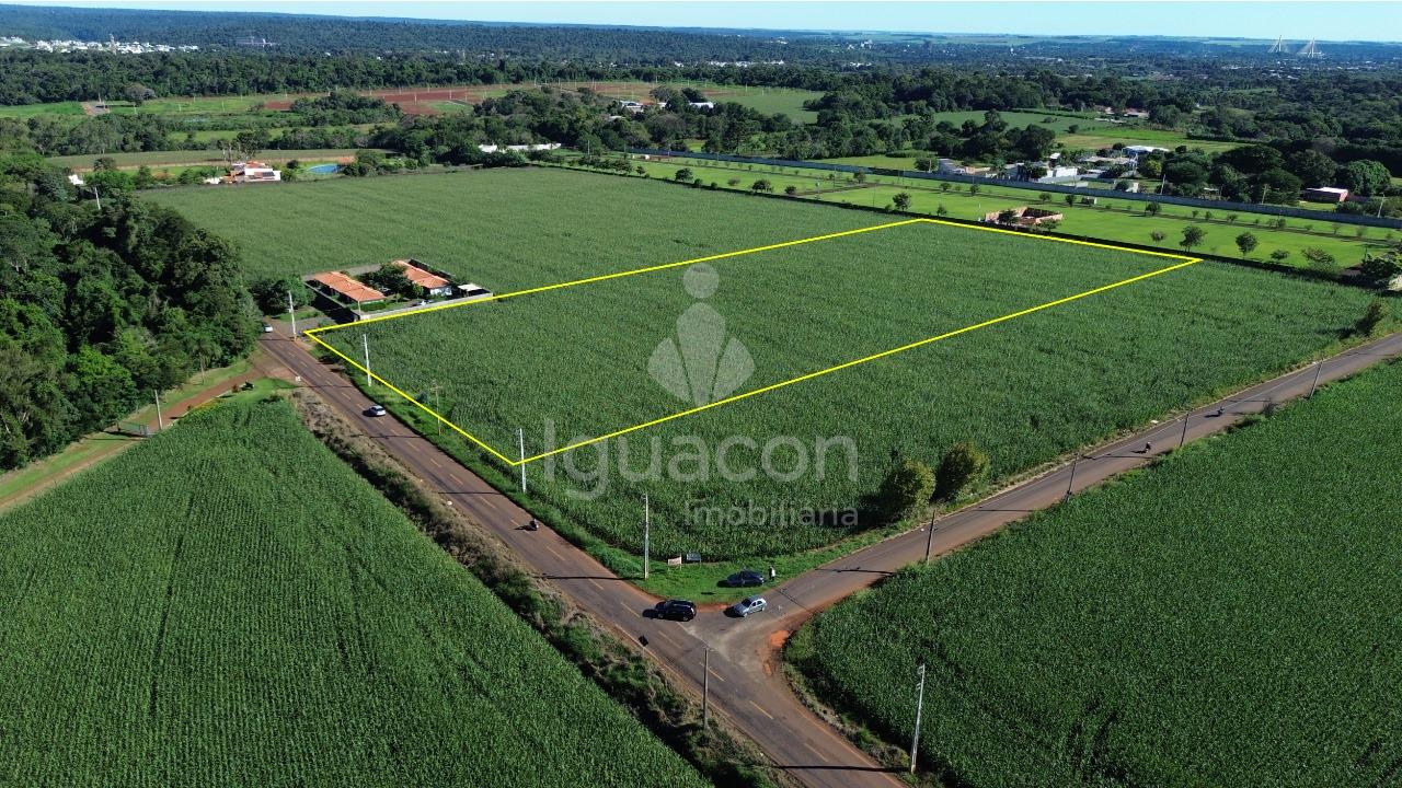 Área de Terra de 15.743,55m  no Loteamento Mata Verde próximo ...