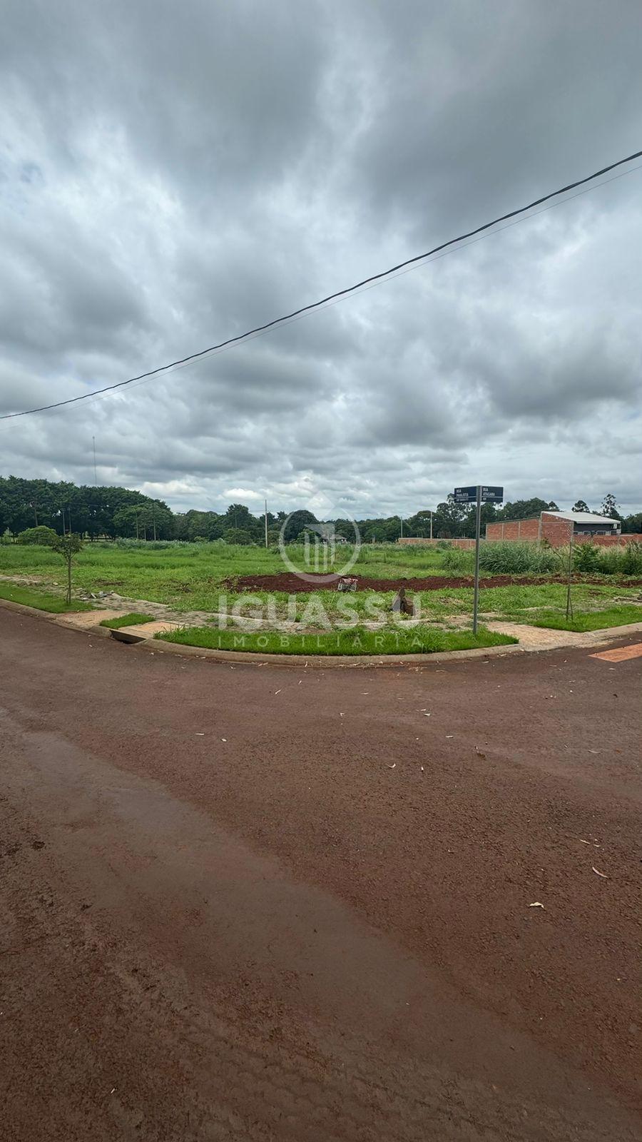 Terreno com 370,24m  no Jardim Santiago em Foz do Iguaçu