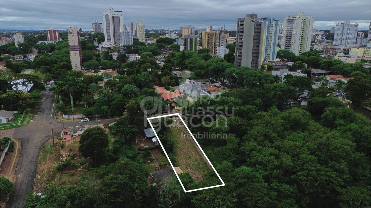 Terreno no Centro de Foz de 699 m² em Foz do Iguaçu - Paraná