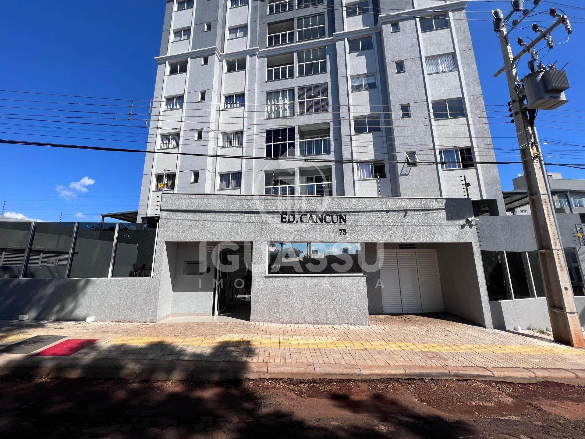 Apartamento com 02 Dormitórios e Sacada com Churrasqueira no E...