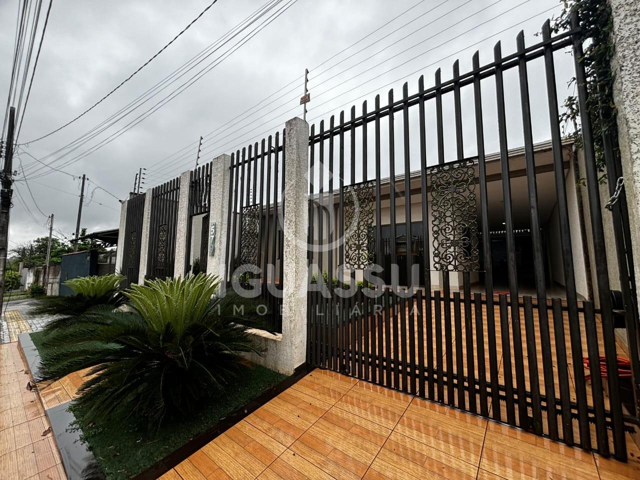 Casa com 02 Dormitórios no Jardim Polônia próximo Avenida More...