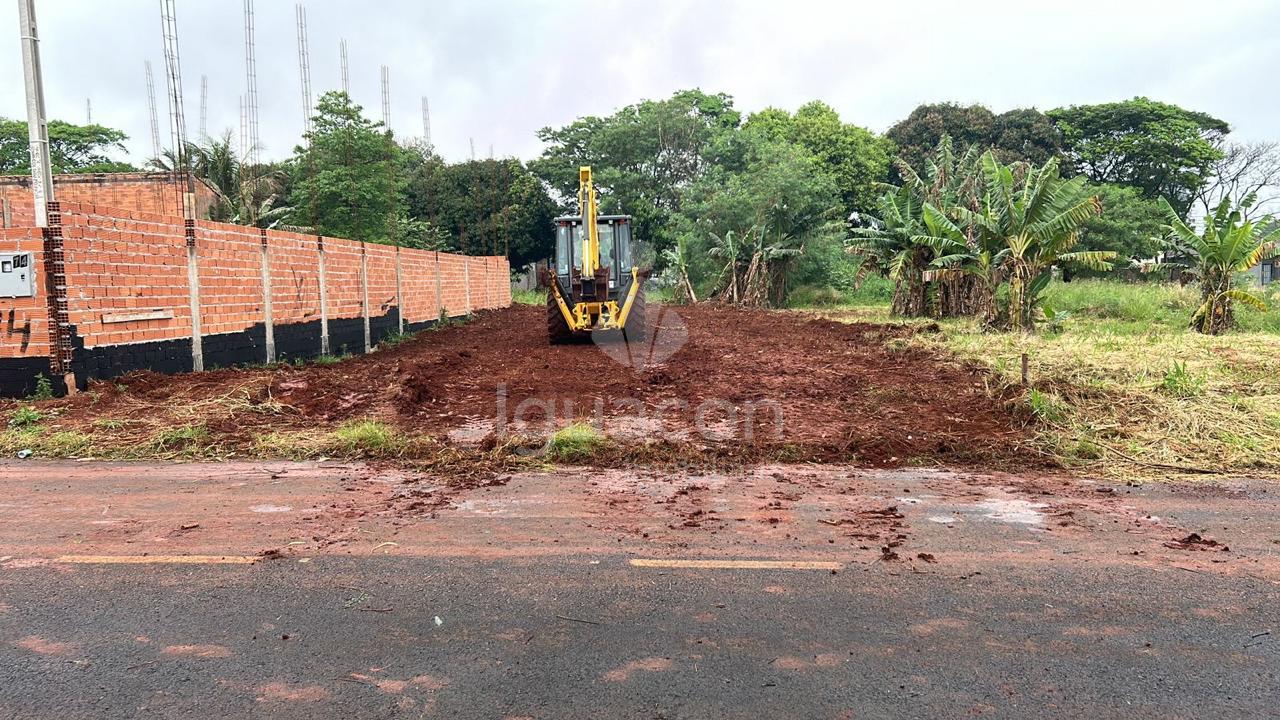 Terreno de 301,50m  no Jardim Lancaster pr?ximo ao Super Muffa...