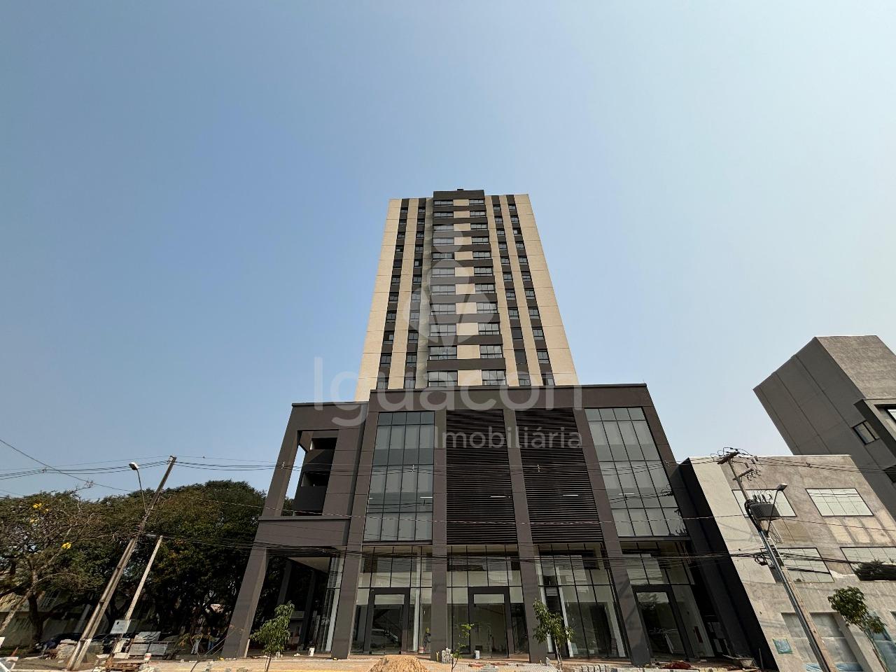 Apartamento com 02 Dormitórios e Sacada no Edifício Polo Centro
