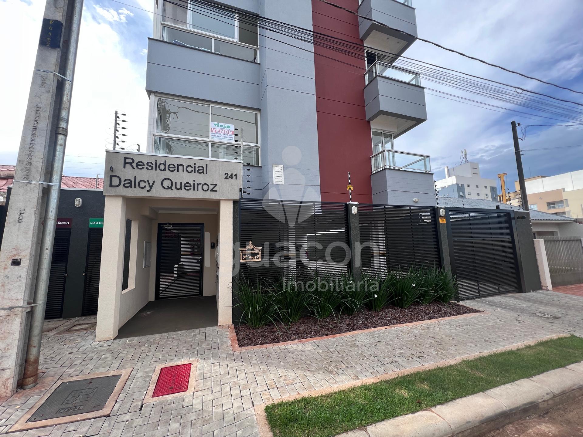 Apartamento com 02 Dormitórios sendo 01 Suíte e Sacada no Resi...