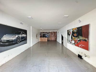 SALA COMERCIAL PARA ALUGAR COM ESTACIONAMENTO NO CENTRO DE FOZ