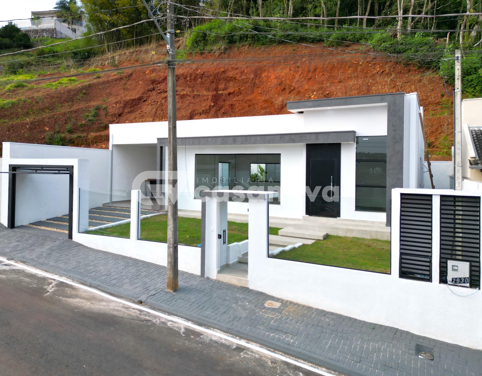 CASA TERREA COM CONFORTO E ESPAÇO 