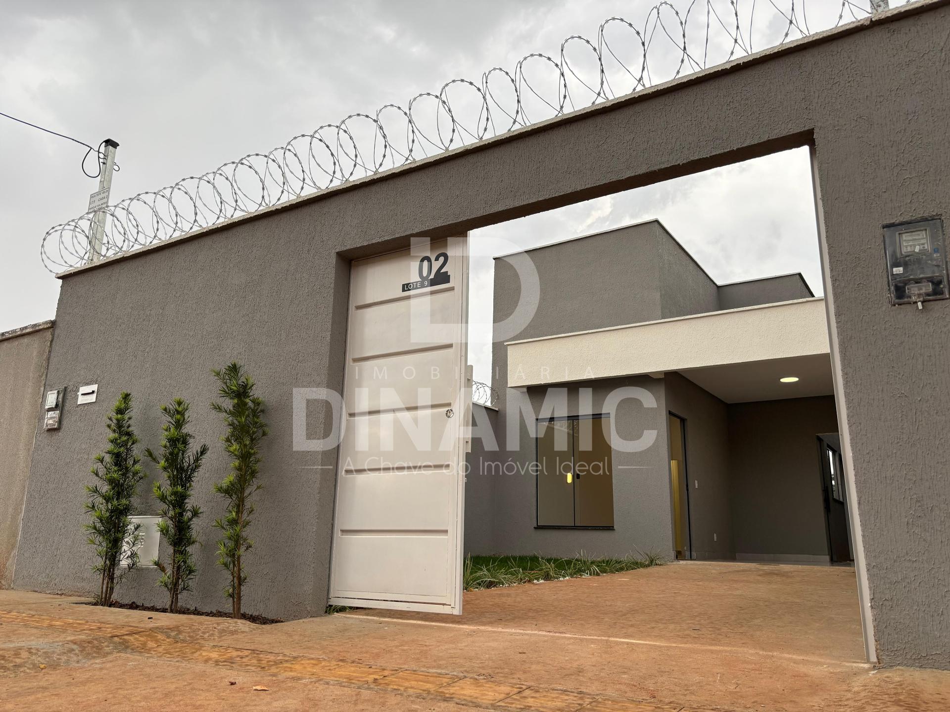 Casa Nova de 2 Quartos com Suíte no Parque Solimões  Goianira