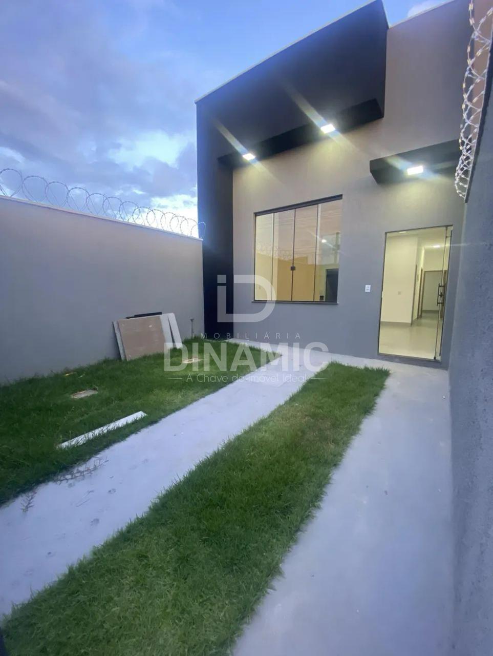 Casa Térrea   2 Quartos, Suíte e Pé Direito Alto  Jardim Gua...