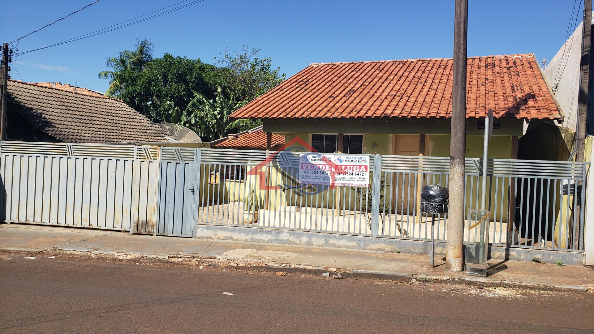 Casa à Venda no Vila da Antena, na cidade de Cornélio Procópio PR