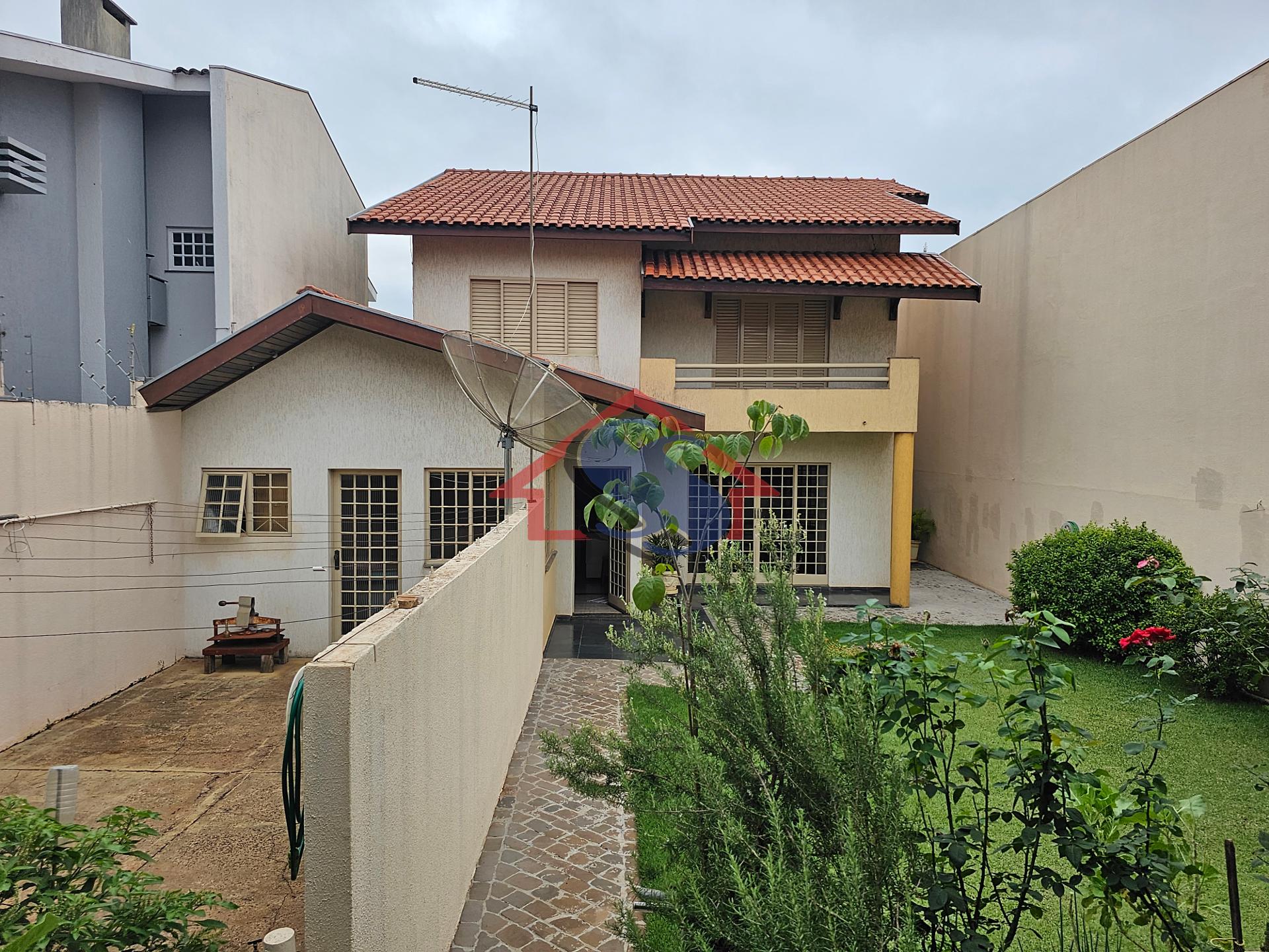 Casa em Jardim Bandeirantes  -  Cornélio Procópio