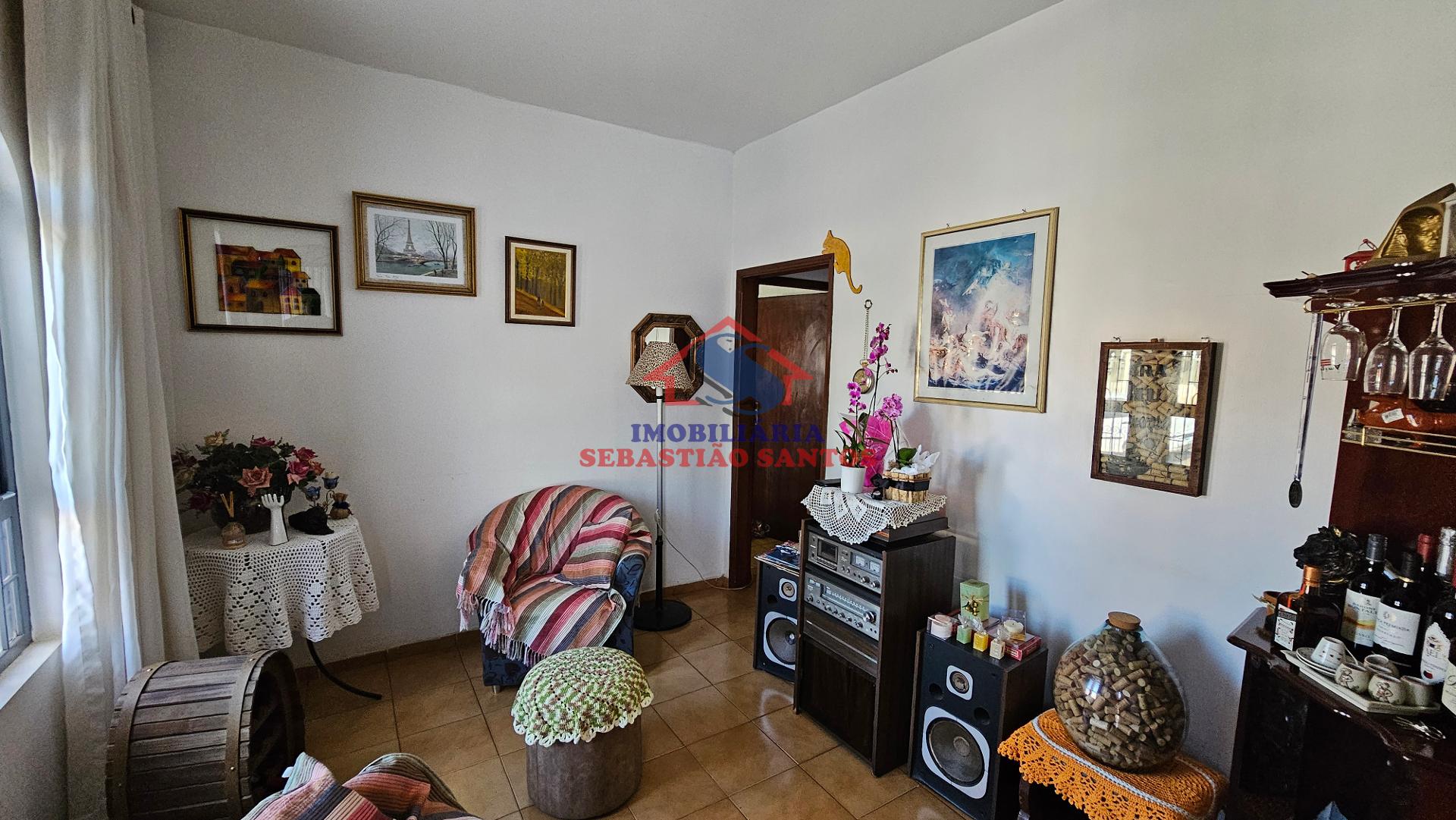 Casa à VENDA, Rua Rio de Janeiro, no Centro de CORNELIO PROCOP...