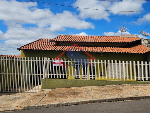 Casa em Jardim Perola  -  Cornélio Procópio