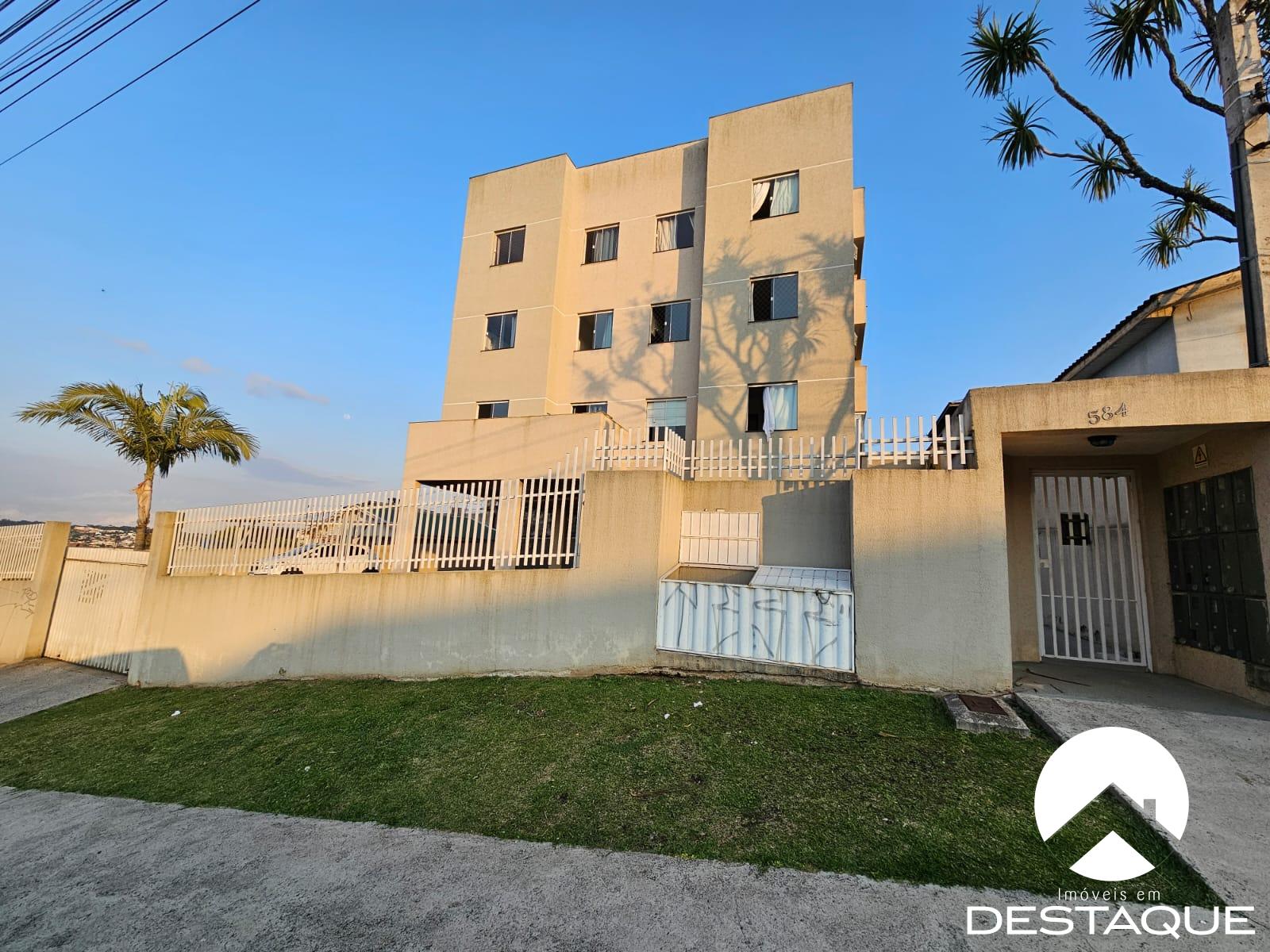 Lindo apartamento, semi-mobiliado com móveis planejados na cozinha ,  quartos e banheiro. Piso laminado e iluminação diferenciada. Campo Pequeno,  Colombo, Pr - Deck Concept Home