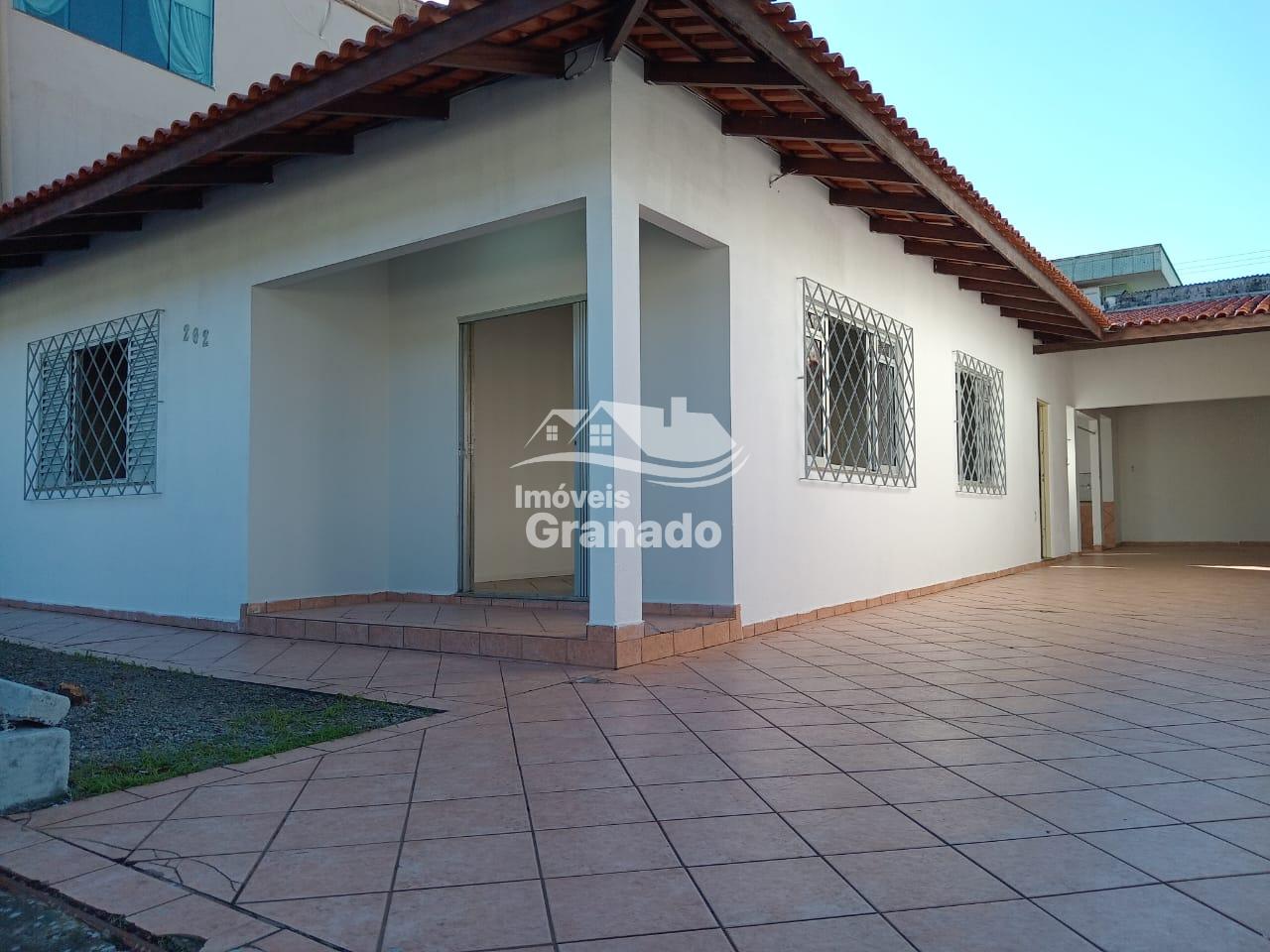 Casa com 3 dormitórios à venda, NAÇÕES, BALNEARIO CAMBORIU - SC