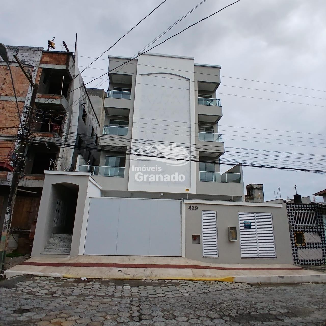 Apartamento em Camboriú no bairro Tabuleiro com 02 dormitórios