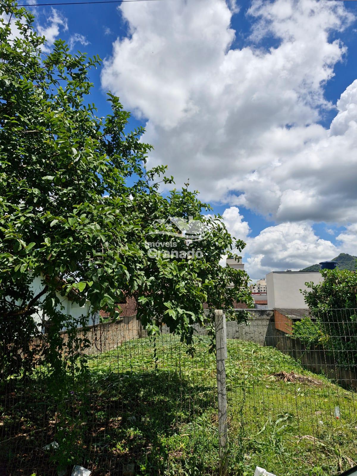 Terreno à venda, 331.00m  no bairro TABULEIRO, CAMBORIU - SC