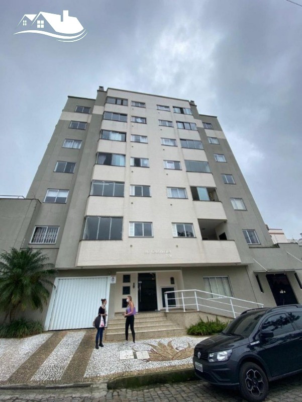 Apartamento na entrada de Camboriú no bairro Tabuleiro com 02 dormitórios